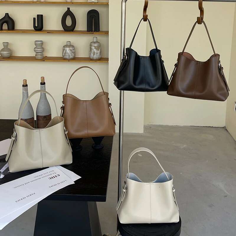 Women's Niche Design Handheld Tote Lady Simple Commuter Crossbody Single Messenger Shoulder Bag For Female Colleagues