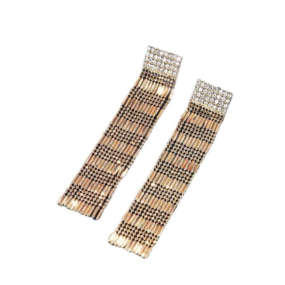 2024 New Fresh and Sweet Korean Edition Copper Chain Geometric tassel Shaped Earpin Earrings Suitable for Women NEW to Wear