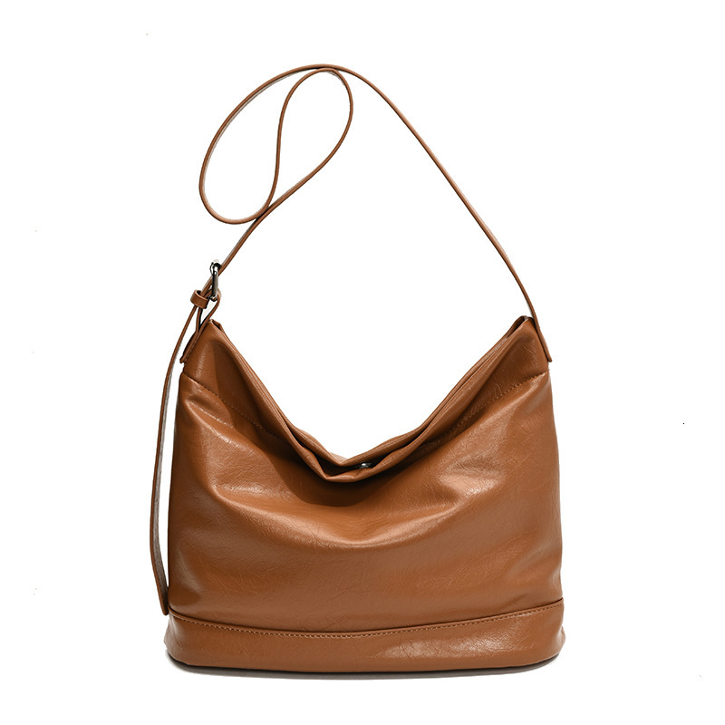 Designer Women S Bag Korean Autumn And Winter Edition Large Capacity Soft Collapse Extremely Simple Style Single Shoulder Women S Urban Commuting Cros