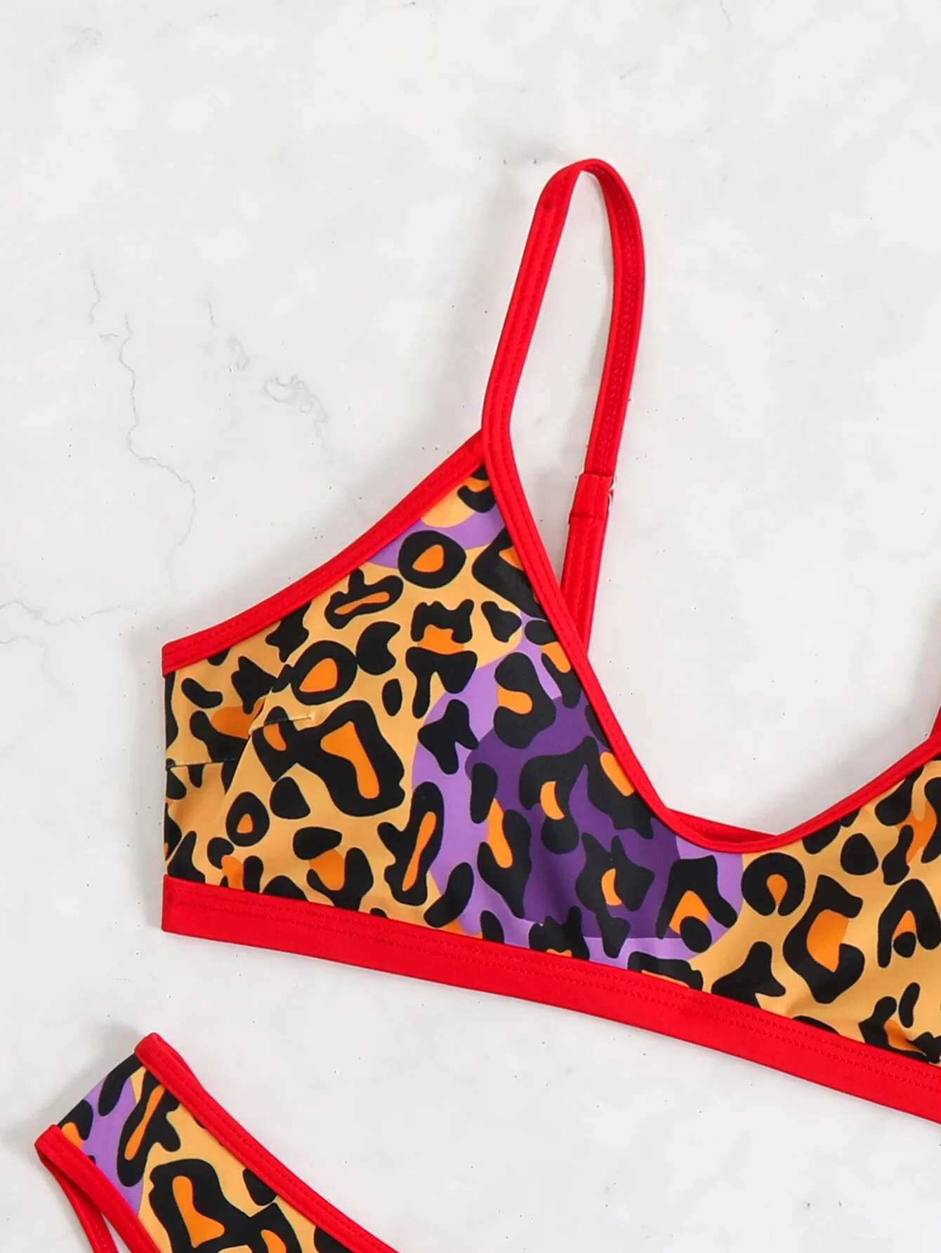 Dongdumaoyi Sexy Leopard Print Bikni Set Women Halter Push Up Bra Striped Thong Swimsuit Beach Bathing Suit Holiday Swimwear Biquini