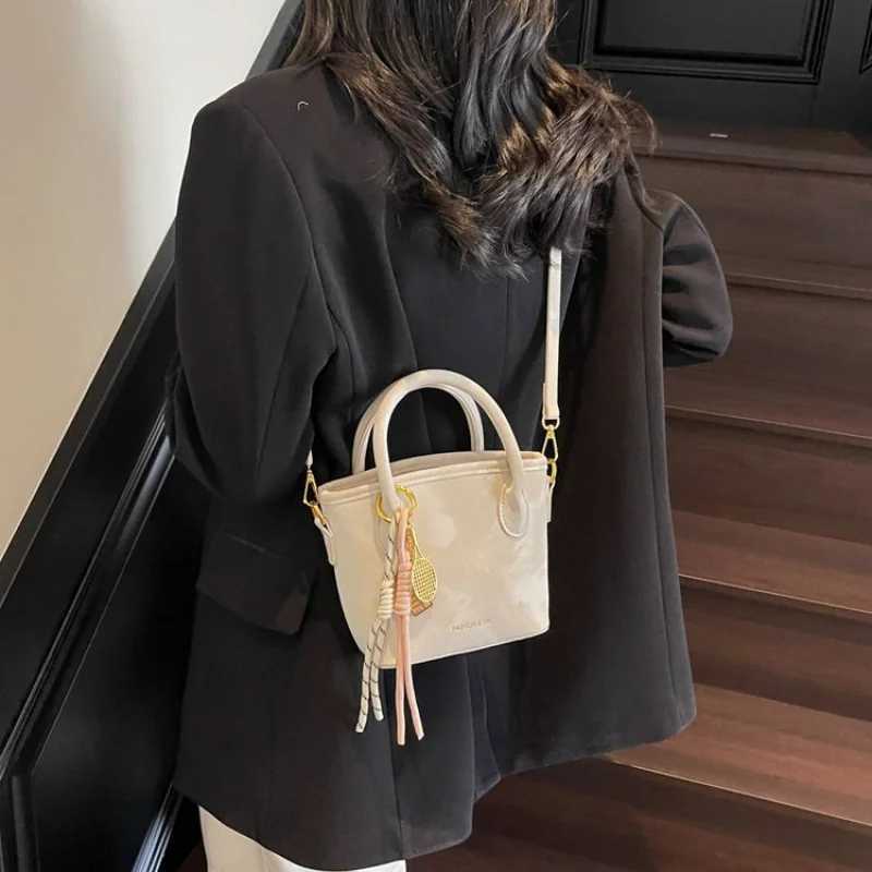 Fashionable Leather Womens Crossbody Bag Luxury Brand Famous Designer Elegant Crossbody Trendy Daily BagW251107