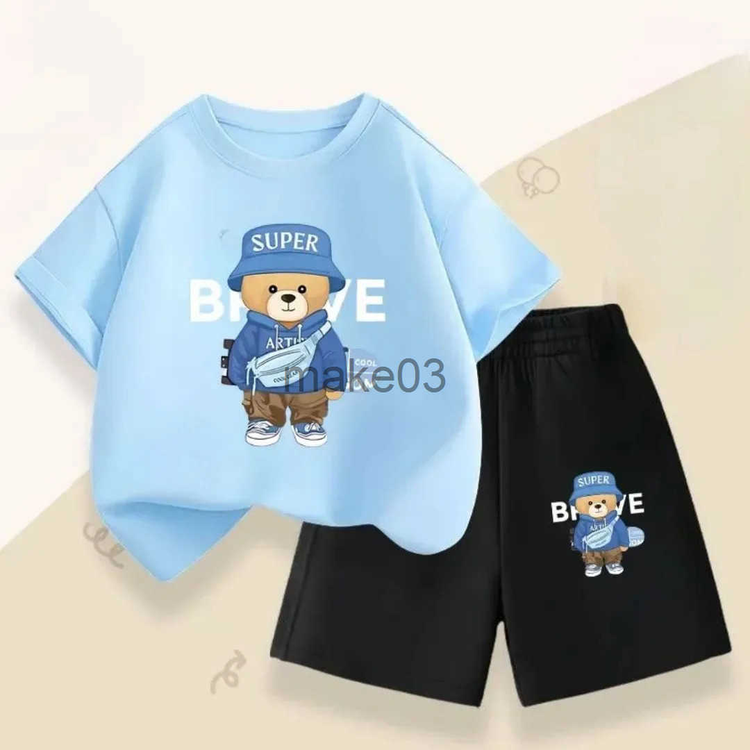 Summer 2025 New Boys Fashion Short Sleep Top and Shorts 2-piece Childrens Leisure Breathable Sweat Absorption Set Children J250403