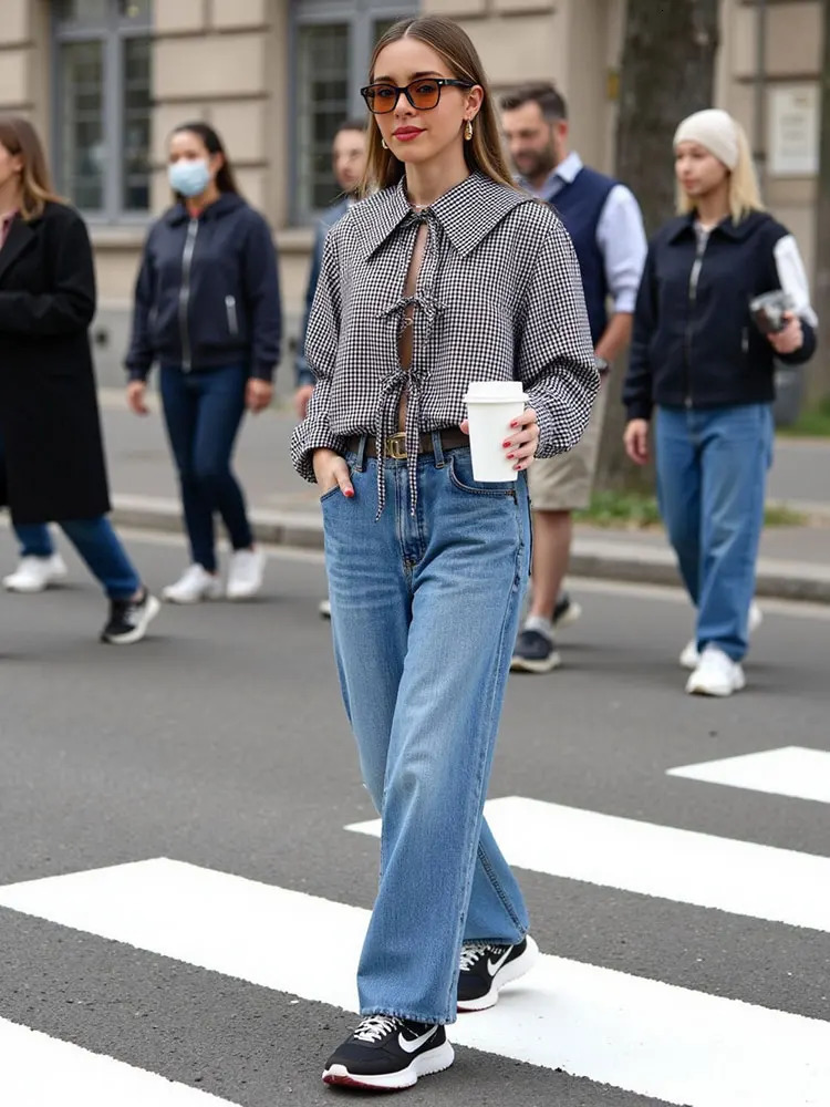 TRAFZA Womens Green Plain Shirt Flip Collar Short Sleeve Lace Top Fashion Sweet 250407