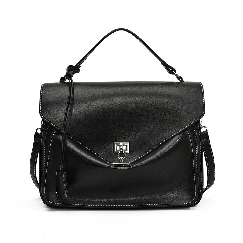2025S Designer Women S Bag Postman Light Luxury Large Capacity Crossbody Fashion Style Single Shoulder Western Shopping Handheld Women S Bag