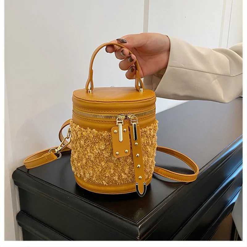 Sophisticated-chic 2025 New Ladies Luxury Brand Leather Crossbody Bag Famous Designer Casual Popular SimpleW251107