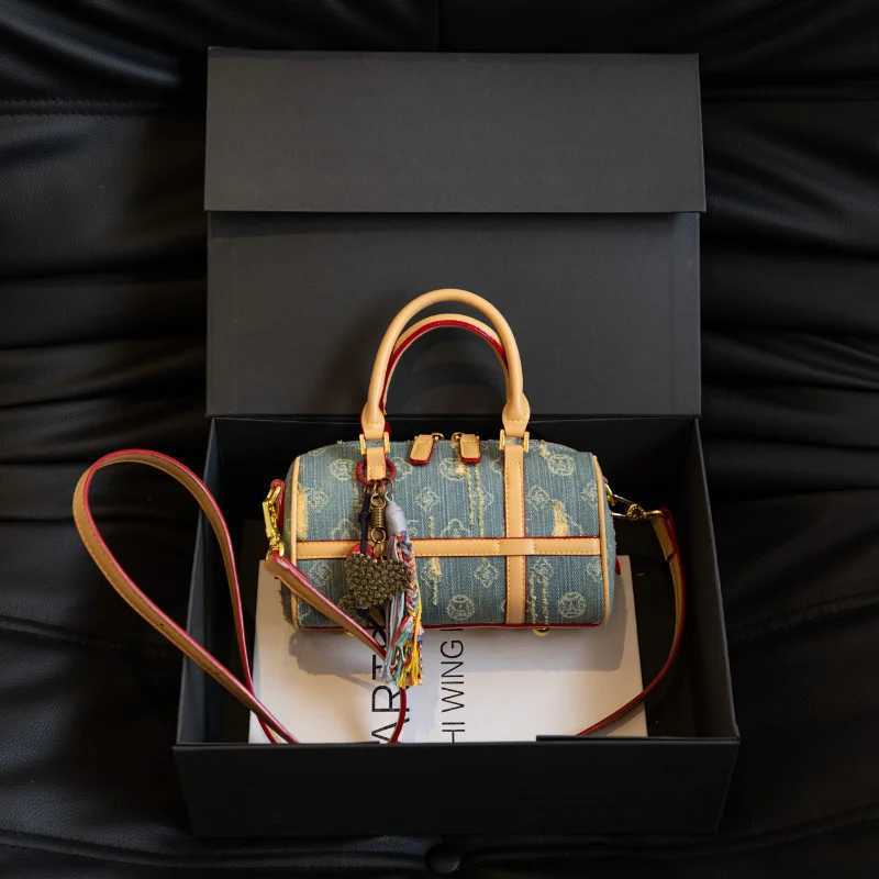 Elegant Leather Shopper Bag For Women Solid Color Large Capacity Fashionable Tote Commuter Bag ParisW251106