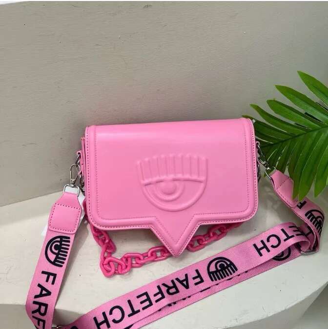 Brand Designer Women 2024 Hit Emed Eyes Chain Wide Strap Shoulder Fashion Trend Cute Exquisite Crossbody Bag