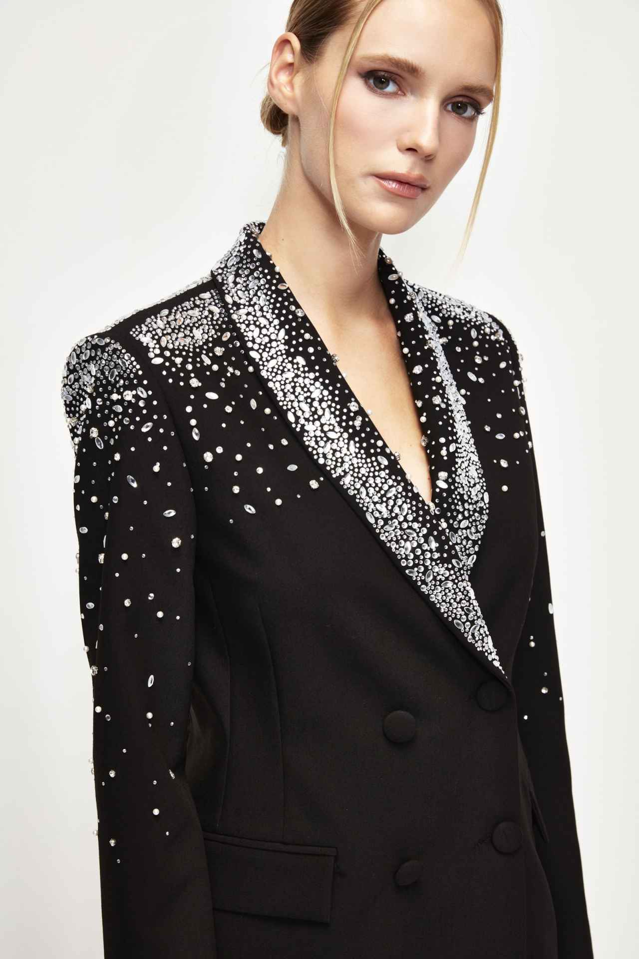 Fashion Style Mother Suits Shawl Lapel Diamonds Beaded Women Business Blazer Double Breasted Jacket Pants Business Wear Ladies Suit Customized High Qu