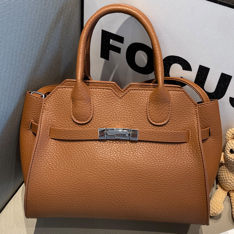 2025S Designer Women S Bag Solid Color Travel Commuting Handbag Large Capacity Bag Women S New High End Crossbody Kelly Bag