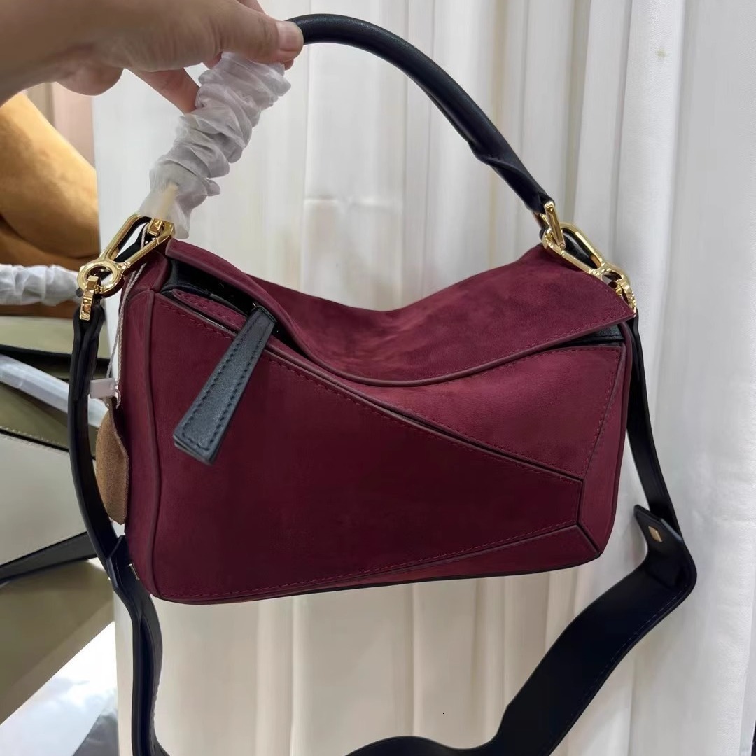 Designer Pack High quality pillow 2024 new large capacity splicing frosted cowhide hand-held crossbody commuting geometry bag