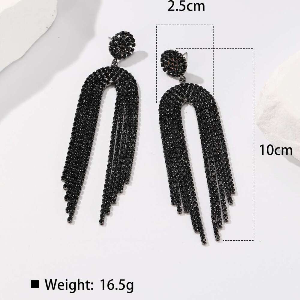Exaggerated geometric dia studded long U-shaped tassel rhie for women, niche, cold NEW and metallic earrings