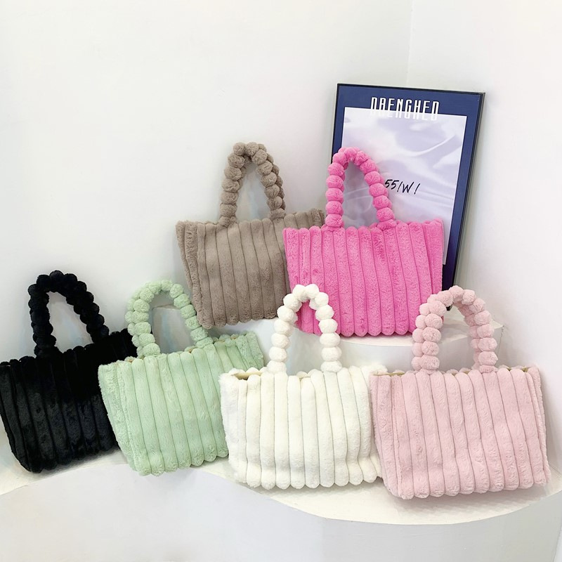 Ins Autumn/Winter New Plush Bag Fashion Versatile Plush Bag Large Capacity Tote Bag Handbag Shoulder Bag Women's Bag