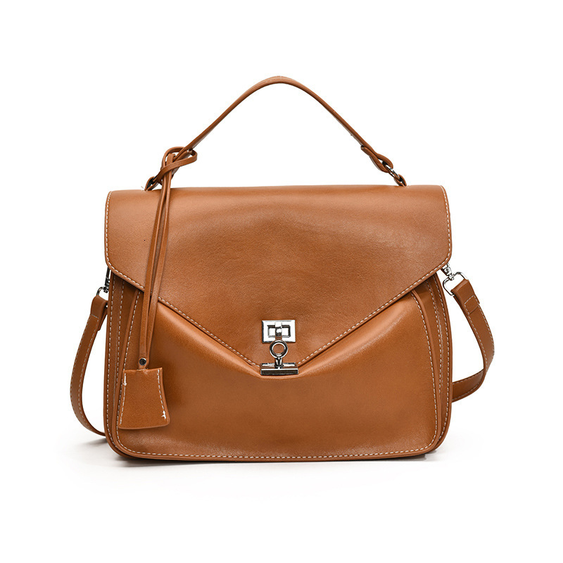 2025S Designer Women S Bag Postman Light Luxury Large Capacity Crossbody Fashion Style Single Shoulder Western Shopping Handheld Women S Bag