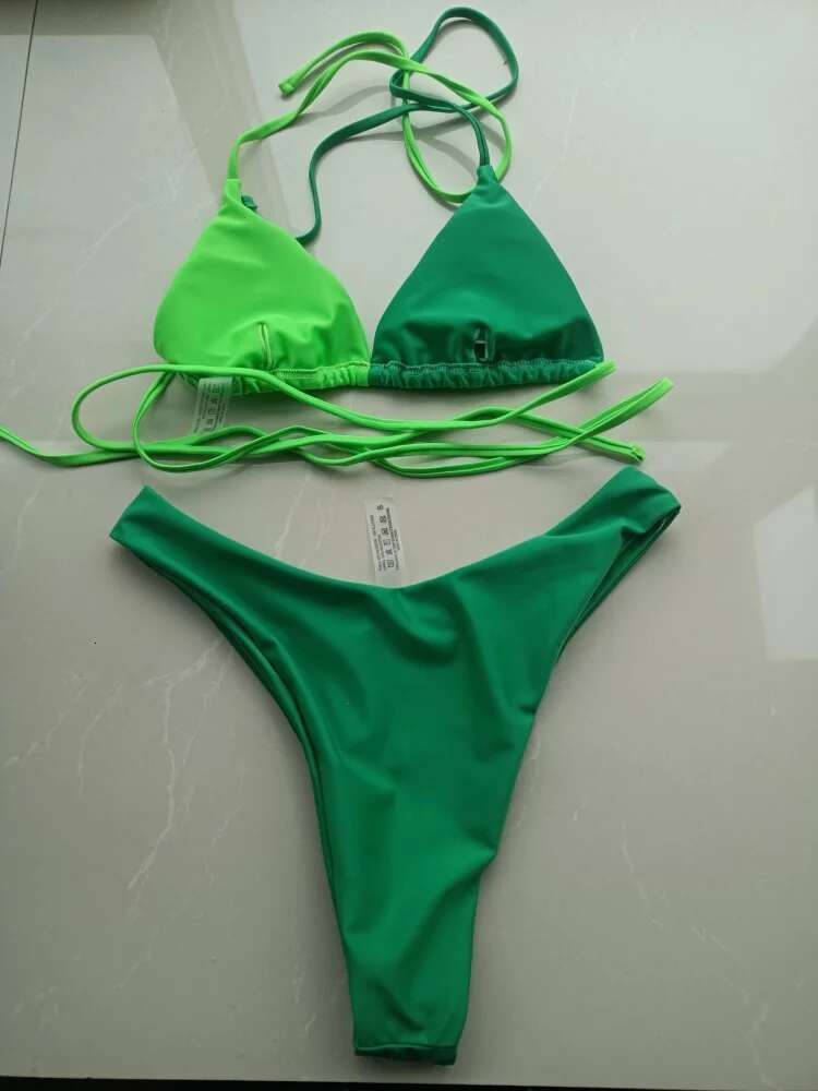 Dongdumaoyi Sexy Green Contrast Bikini Set Women Luxury Diamond Bandage Cross Push Up Micro Swimsuit Beach Bathing Suit Thong Swimwear