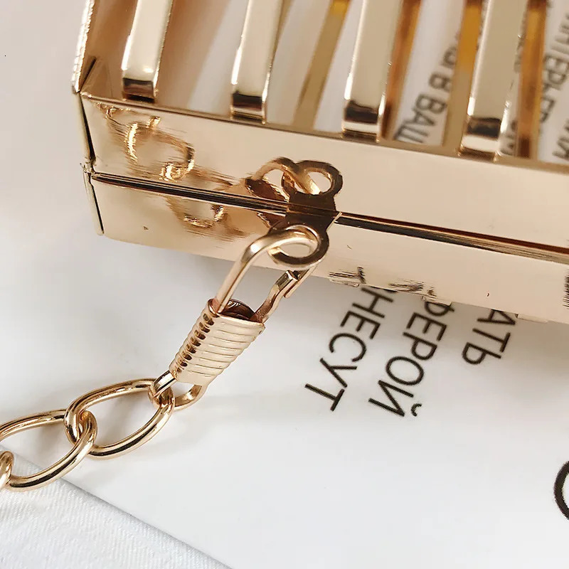 Unique metal hollow fashionable womens evening clutch bag womens chain shoulder bag cross body messenger party bag frame 250402