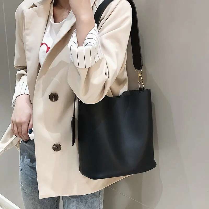 2Piece/Set Fashion Designer Pu Leather Women's Handbags Good Casual Ladies Tote Female Black Bucket Women Shoulder Crossbody Bag