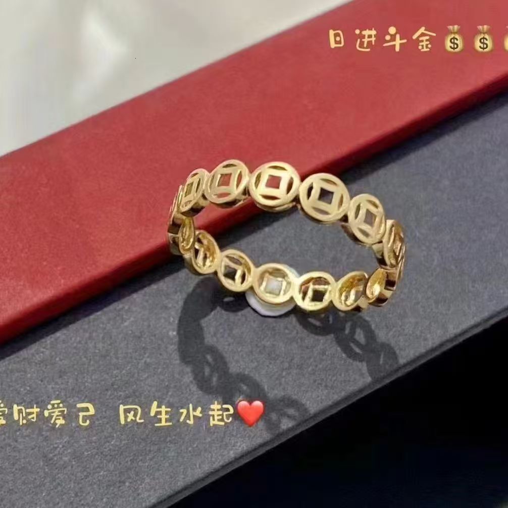 New Chinese style copper coins attract wealth, transport money, women's niche design, titanium steel non fading rings, personalized and versatile