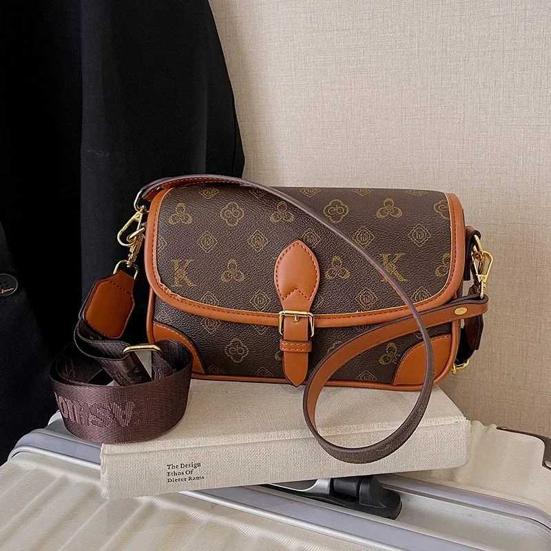 Premium Ladies Messenger Bag Luxury Leather Crossbody Shoulder Purse Womens Designer Tote Handbag Elegant ClassicW251107