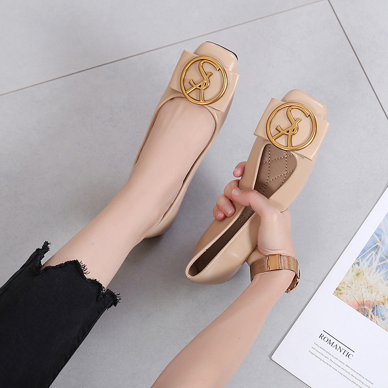 Free shipping fashion casual shoes for women new comfortable square toe shallow mouth bean shoes flat bottomed women's shoes big size 35-44 black