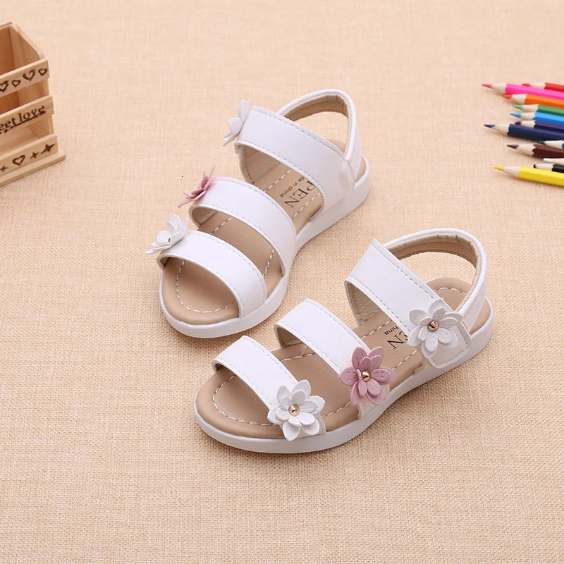 Girls Sandals Gladiator Flowers Sweet Soft Childrens Beach Shoes Kids Summer Floral Sandals Princess Fashion Cute High Quality 250407