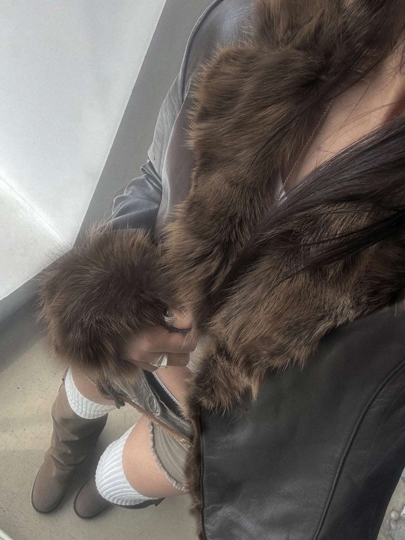 IAMSURE Casual Patchwork Fur Trim Pu Leather Jackets Slim Turn-Down Collar Single Button Long Sleeve Coats Women 2024 Winter