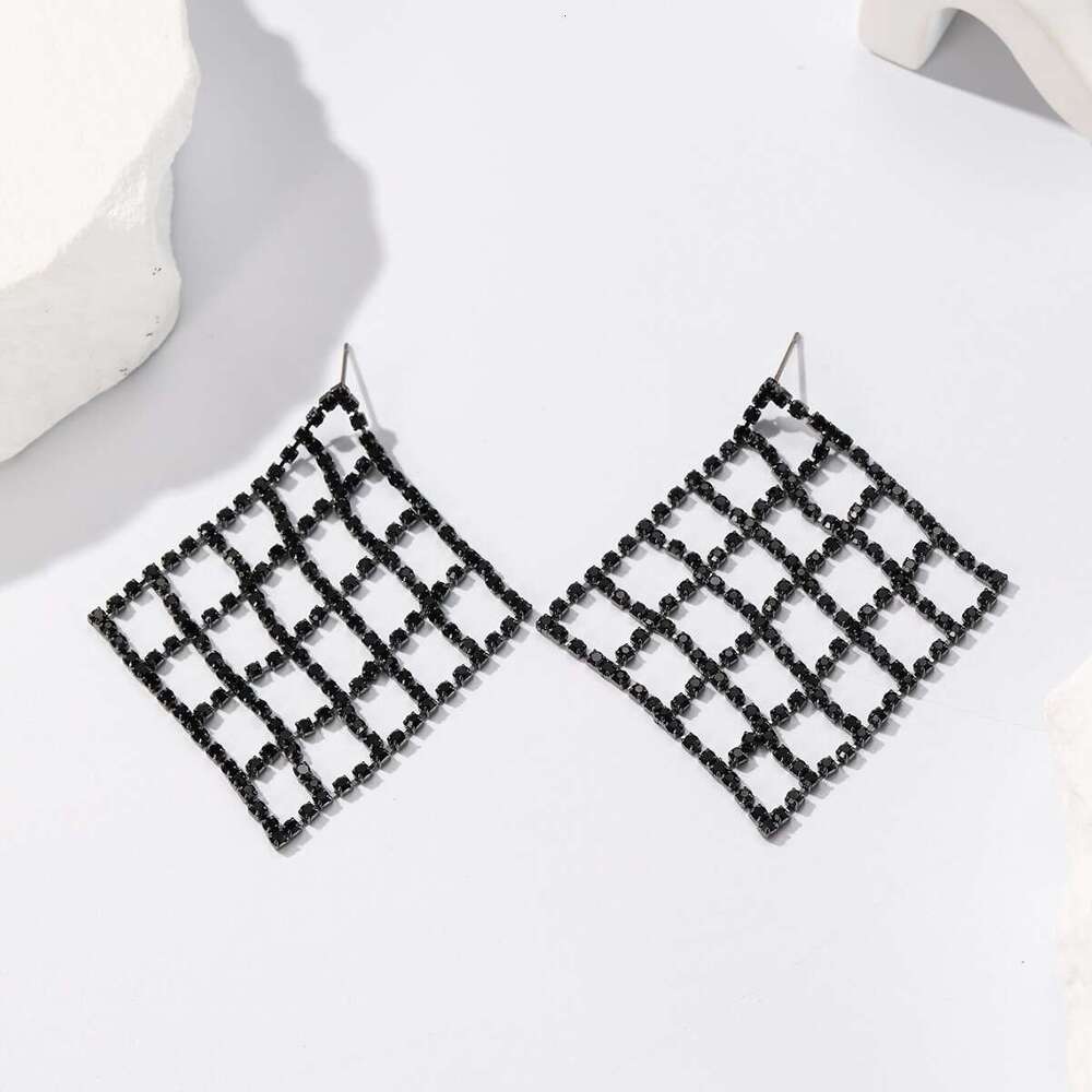 New Chinese style fashion versatile simple personality mesh copper claw chain stainless steel earrings