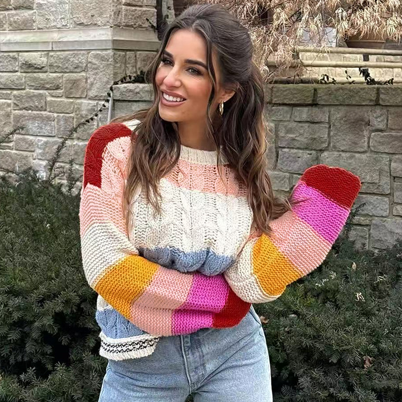 Women's color-block striped top, round-neck long-sleeve sweater, casual street chic, popular in autumn and winter, versatile for outings, women&#
