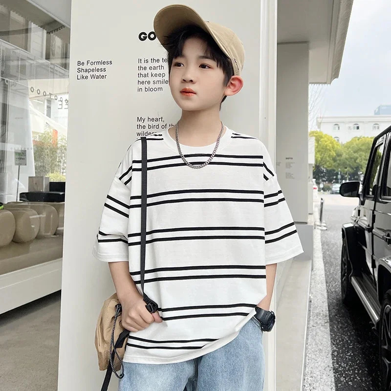 Summer Childrens Clothing Korean Style Boys Short-sleeved T-shirt Childrens Half-sleeved Striped Top Sportswear T-shirt 250407