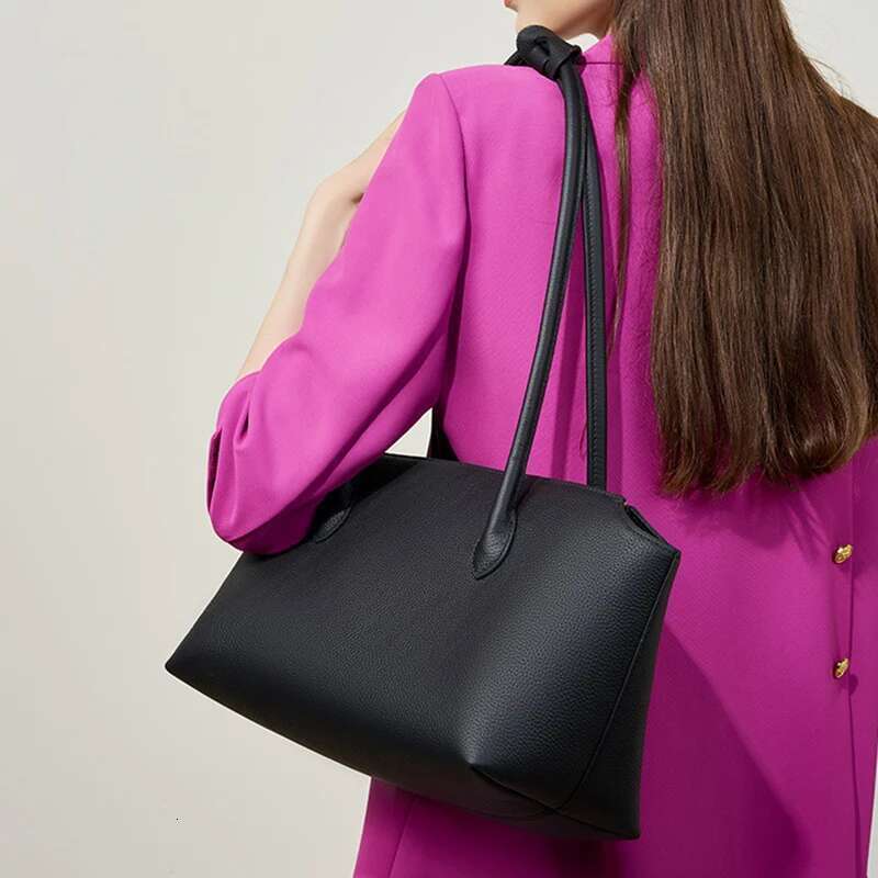 Autumn New Genuine Leather Women Tote Lady Fashion Commuter Armpit Bag Female Large Capacity Single Shoulder Handbag