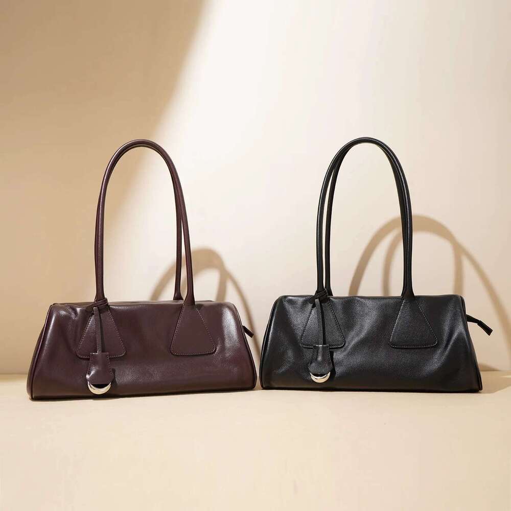 Genuine Leather Women Shoulder Armpit Vintage Brown Baguette Designer Brand Ladies Handheld Black Bowg Bag
