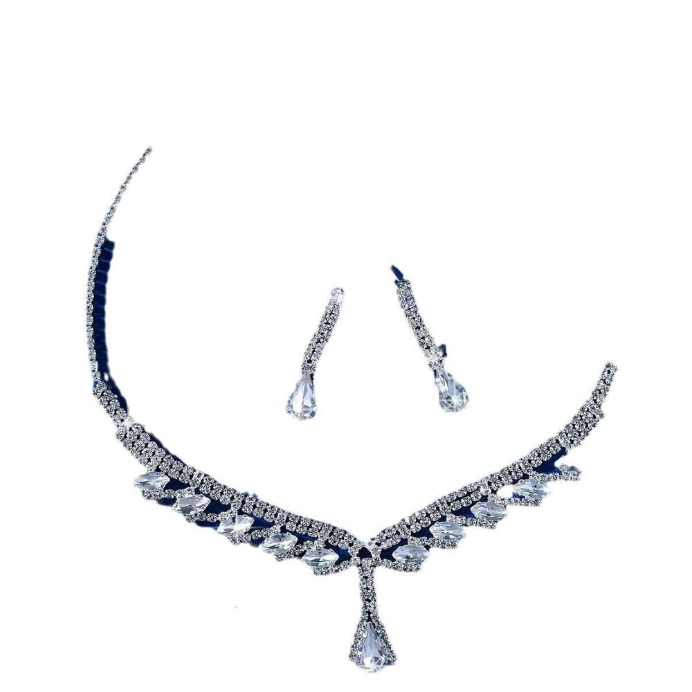 urious Super Sparkg Dia NEW Bridal Set, Elegant, Gentle, and High End Necklace Earrings Two Piece Set