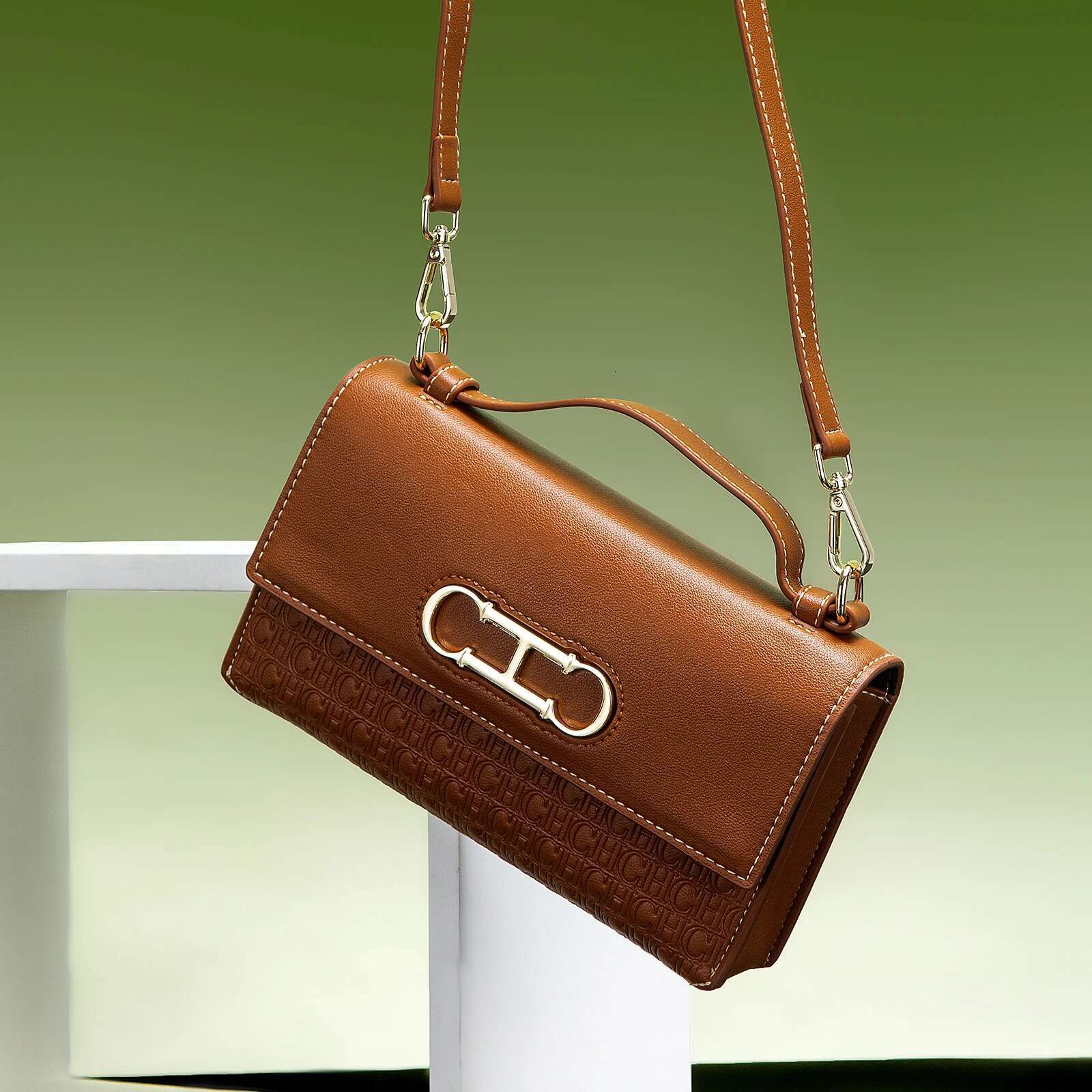 CH Crossbody Brand Letter Print Leather Compact Elegant Handbag Tote Exquisite Fashion Women's Bag