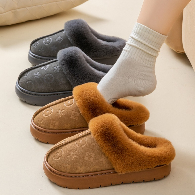 Designer slippers for home, suitable for men women couples, waterproof faux leather, indoor outdoor non-slip, warm home use, soft sole with fleece-lined winter slippers.