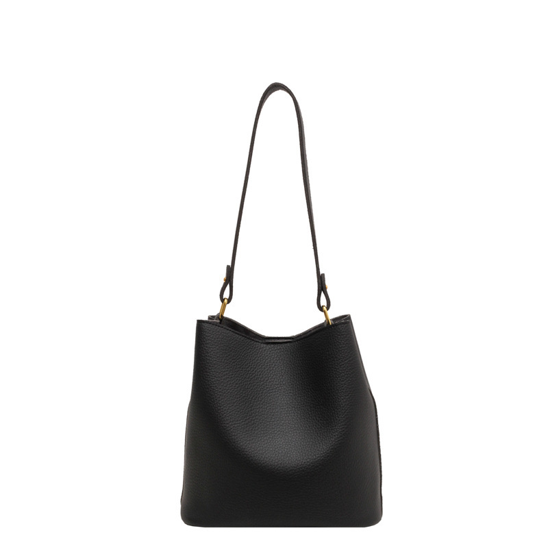 2025S Designer Women S Bag Bag For Women New Fashionable Shoulder Bag Large Capacity Commuting Solid Color Simple Crossbody Bucket Bag