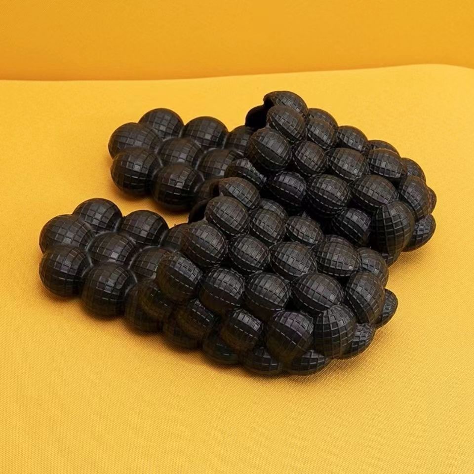 2025 spring and summer burst fashion bubble slippers women men home soft bottom couple bathroom sandals large size 46 kinds of colors to choose from