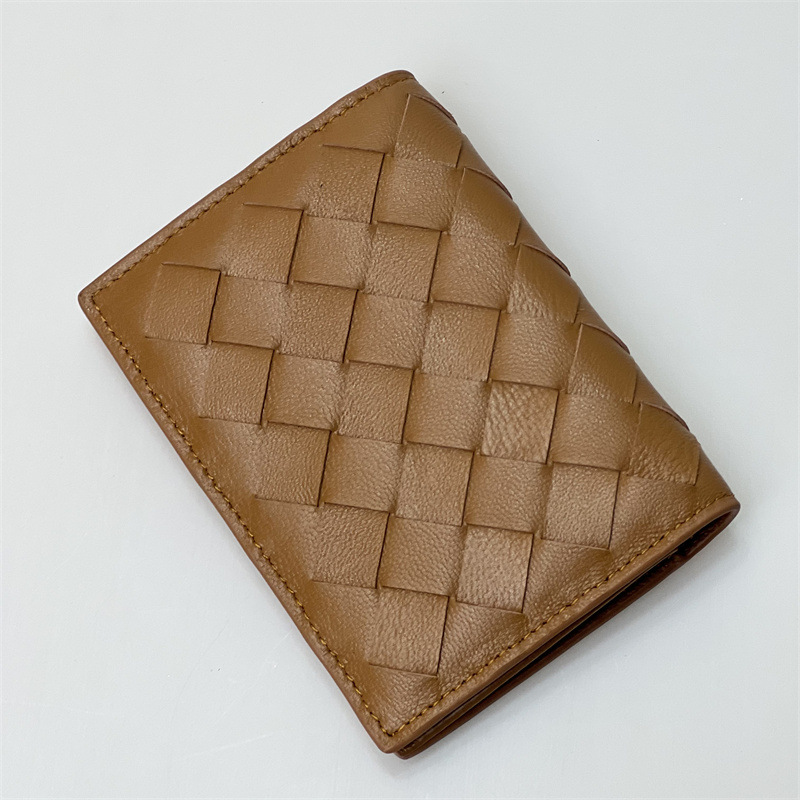 2025 Hand-woven genuine leather wallet foldable coin purse card holder rhombus-patterned sheepskin business fashion card holder and card sleeve