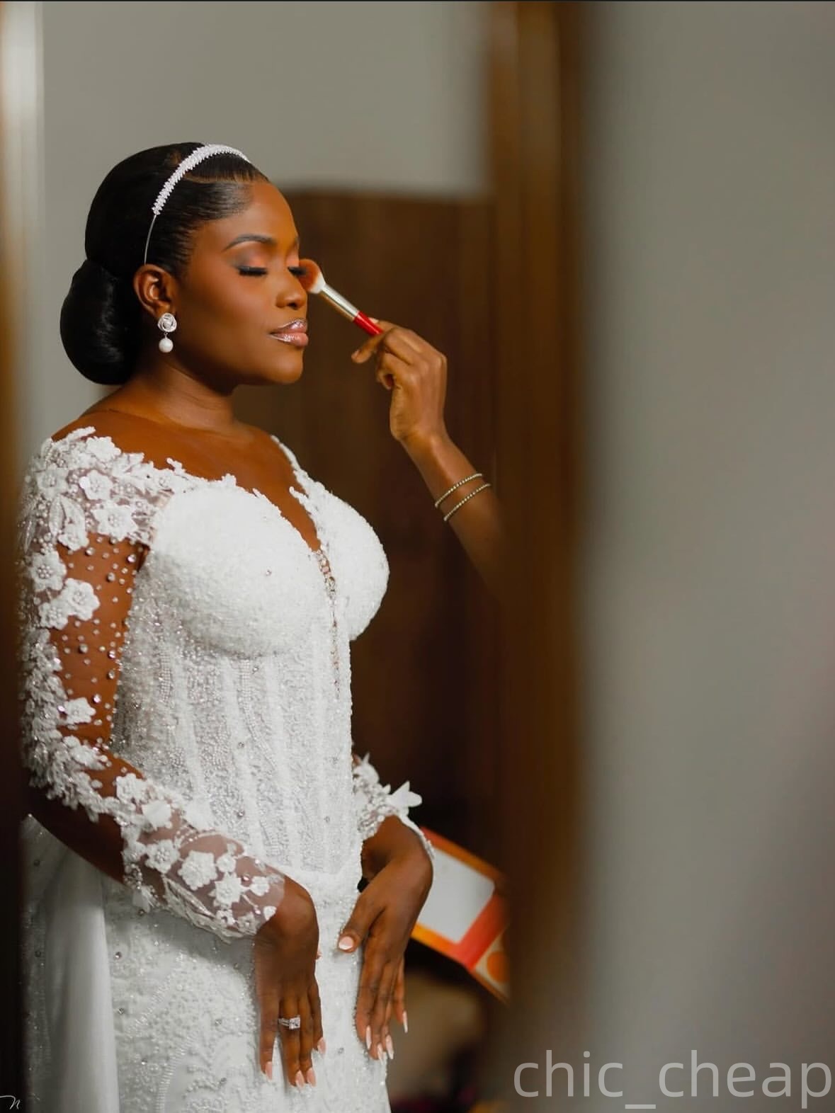 2026 Aso Ebi Plus Size White Mermaid Wedding Dress Beaded Crystals Detachable Train Sequined Full Sleeves Stylish Bridal Gowns Dresses ZJ0461