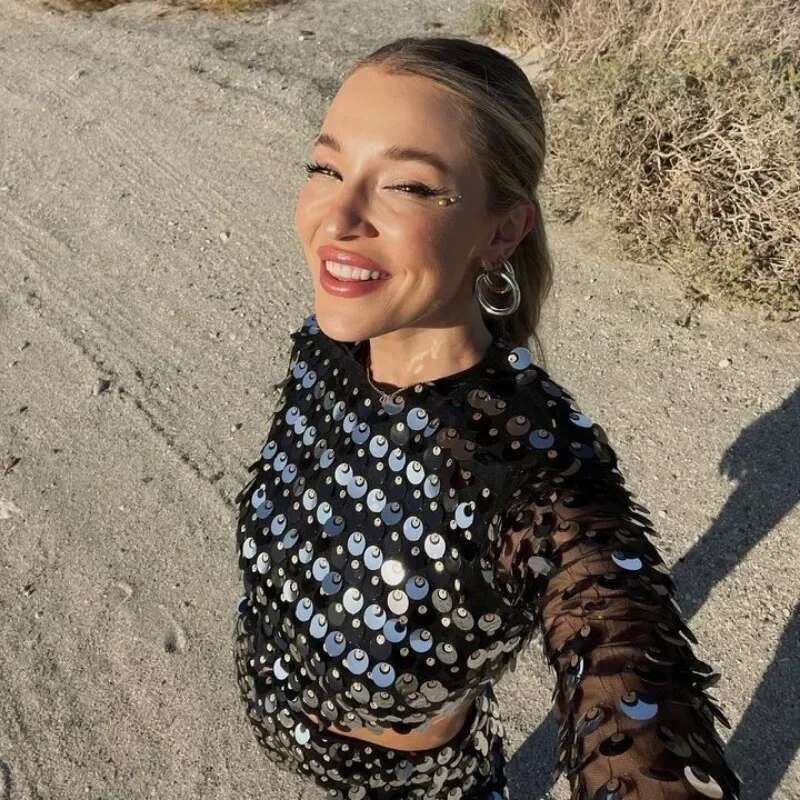 2025 Spring Summer New Fashion Solid Color Sequined Flare Sleeve Women's Sexy O-Neck Irregular Mini Dress