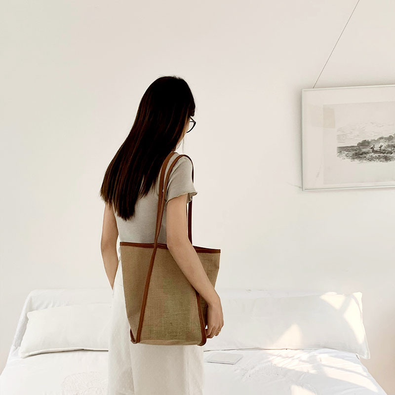 Designer Large Capacity Rattan Grass Woven Handbag Shoulder Women's Fashion Shopping Tote Bag Luxury bag 2025s Hot