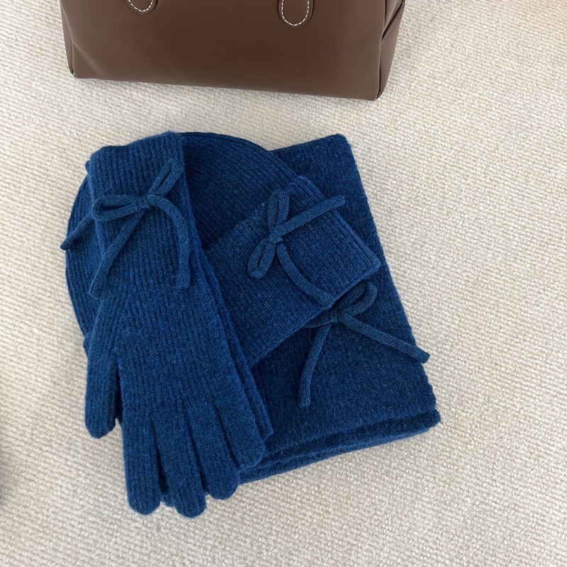 Hats designers women Adult hat scarf gloves three piece set autumn and winter outdoor cold proof warm and thick knitted hat set Christmas gift free sh