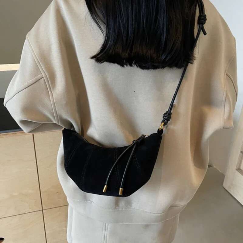 Zipper Veet Material 2025 High Quality Shoulder Solid Color Simple Fashionable Crossbody Bag Soft Western Style Handbag