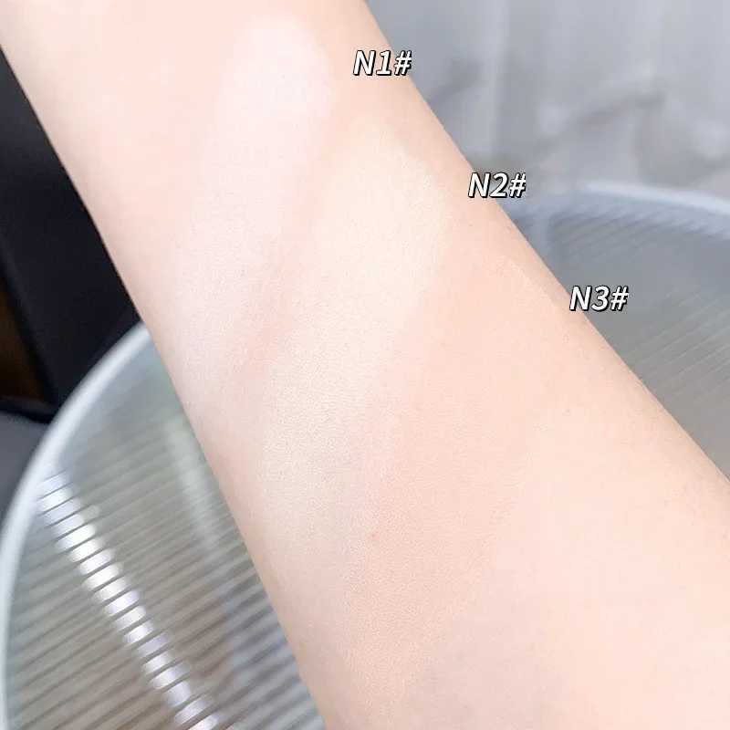 Face powder oil control 24-hour durable waterproof matt pressed powder hole free concealer makeup set compact powderXJ250407