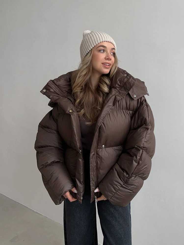 Winter Puff Hooded Thick Short Down Jacket Women White Duck Down Zipper Parker Cotton Outwears Female Warm Loose Brown Jackets C251107
