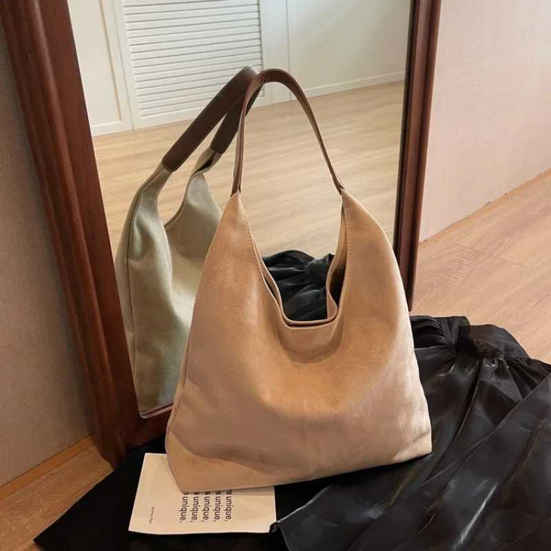 Elegant-chic 2025 New Ladies Luxury Brand Leather Tote Bag Famous Designer Popular Casual ClassicW251106
