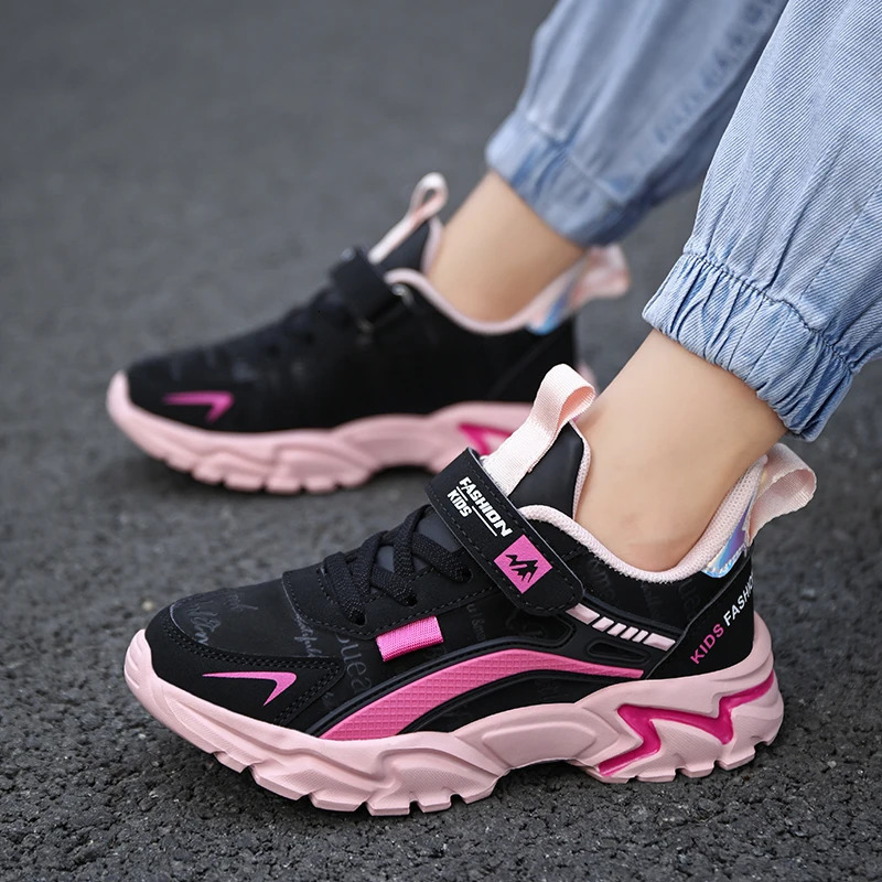 Childrens sports shoes running school leisure sports breathable and non slip sports shoes childrens outdoor walking tennis all seasons 250403