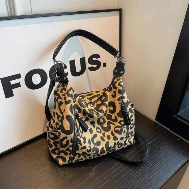 Fashionable Ladies Messenger Bag Crossbody Leather Shoulder Handbags Women Luxury Brand Elegant Classic Durable DesignW251107