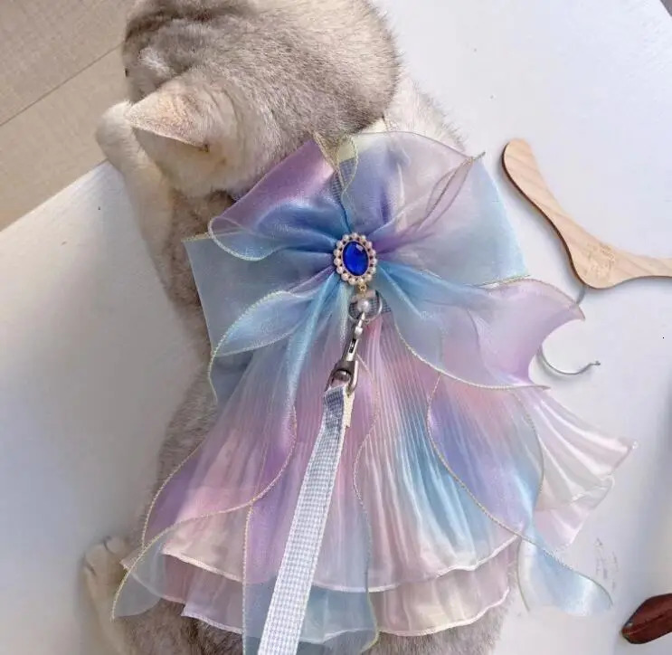 Embroidered Cat Dress Butterfly Gradient Mesh Skirt Pet Puppy Dog Chest Leash Princess Dress Pet Puppy Clothes 250402