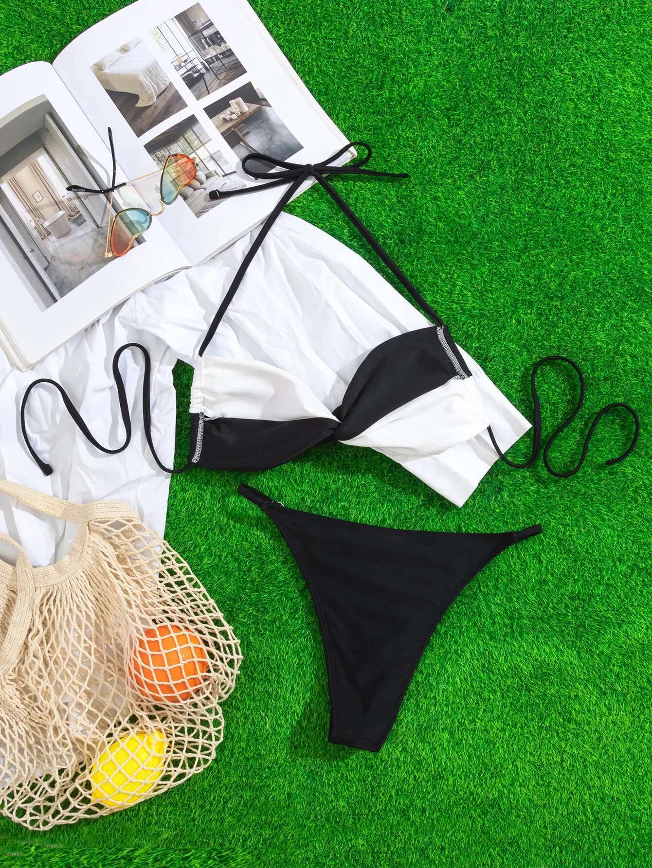 Dongdumaoyi Sexy White Black Contrast Bikinis Sets Women Pleate Push Up Rhinestone Swimsuit Brazilian Beach Bathing Suit Thong Swimwear