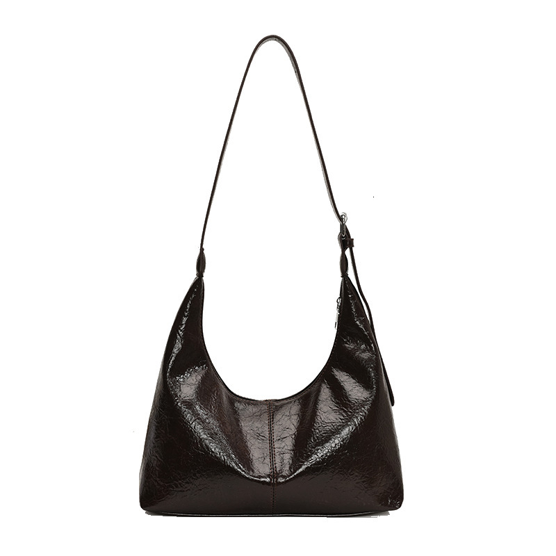 2025S Designer Women S Bag Large Capacity Oilskin For Women In Winter New Fashionable One Shoulder Dumpling Bag Textured Casual Tote Bag