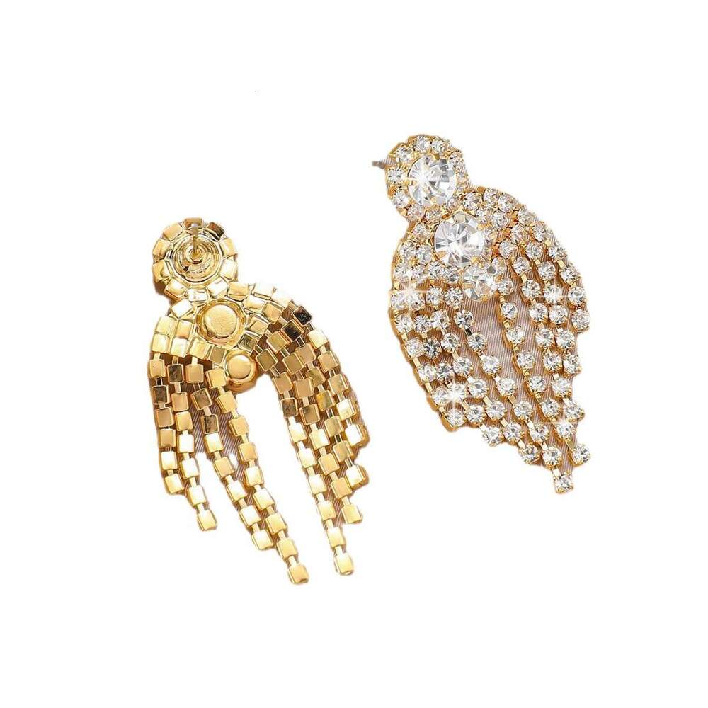 Hot selg new exaggerated tassel rhie earrings, urious and elegant women's fashionable earrings